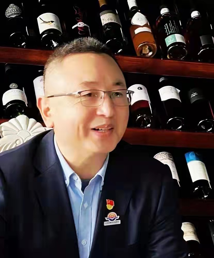 葡萄酒文化與品鑒-會長致辭.jpg